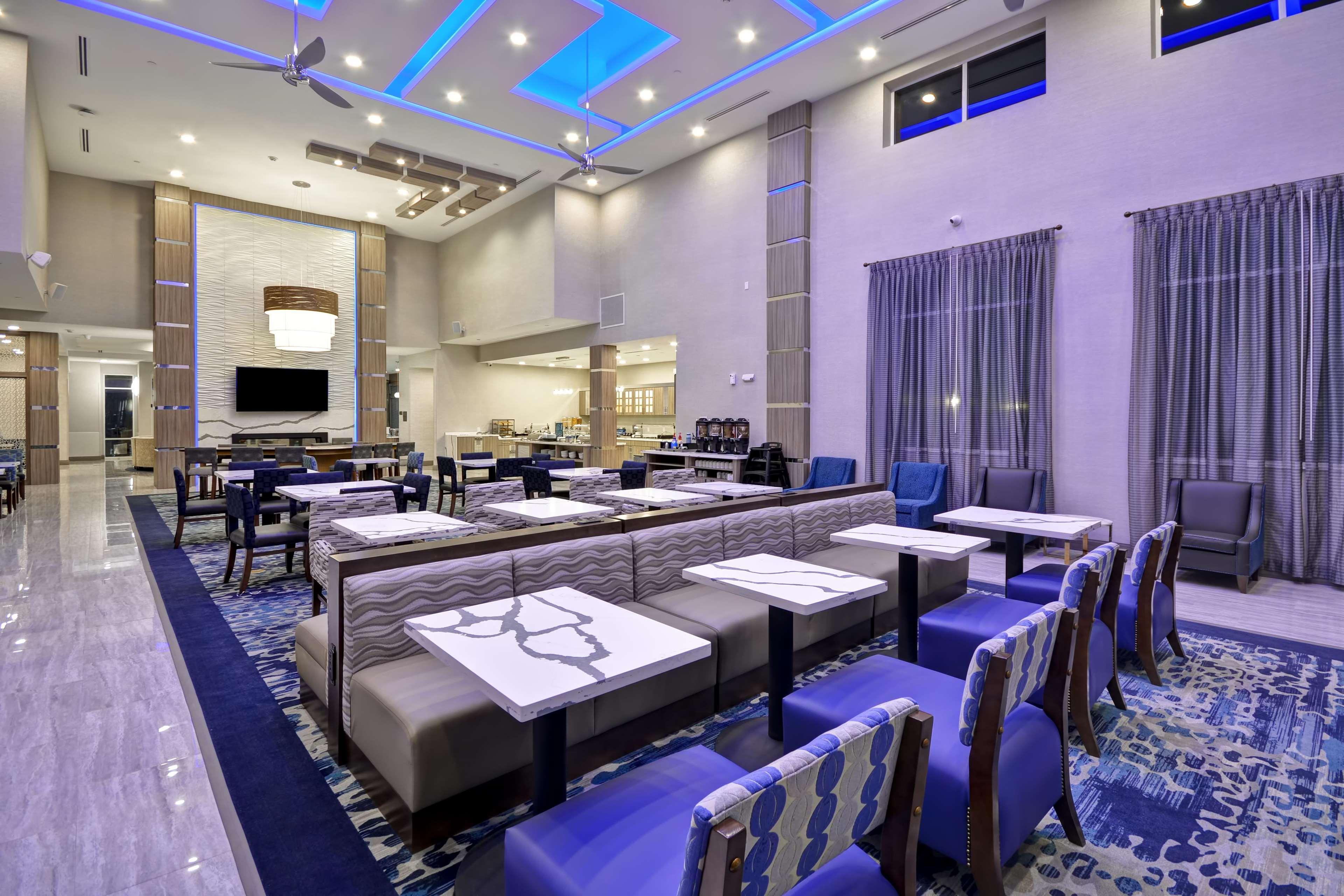 Homewood Suites By Hilton Конро Экстерьер фото