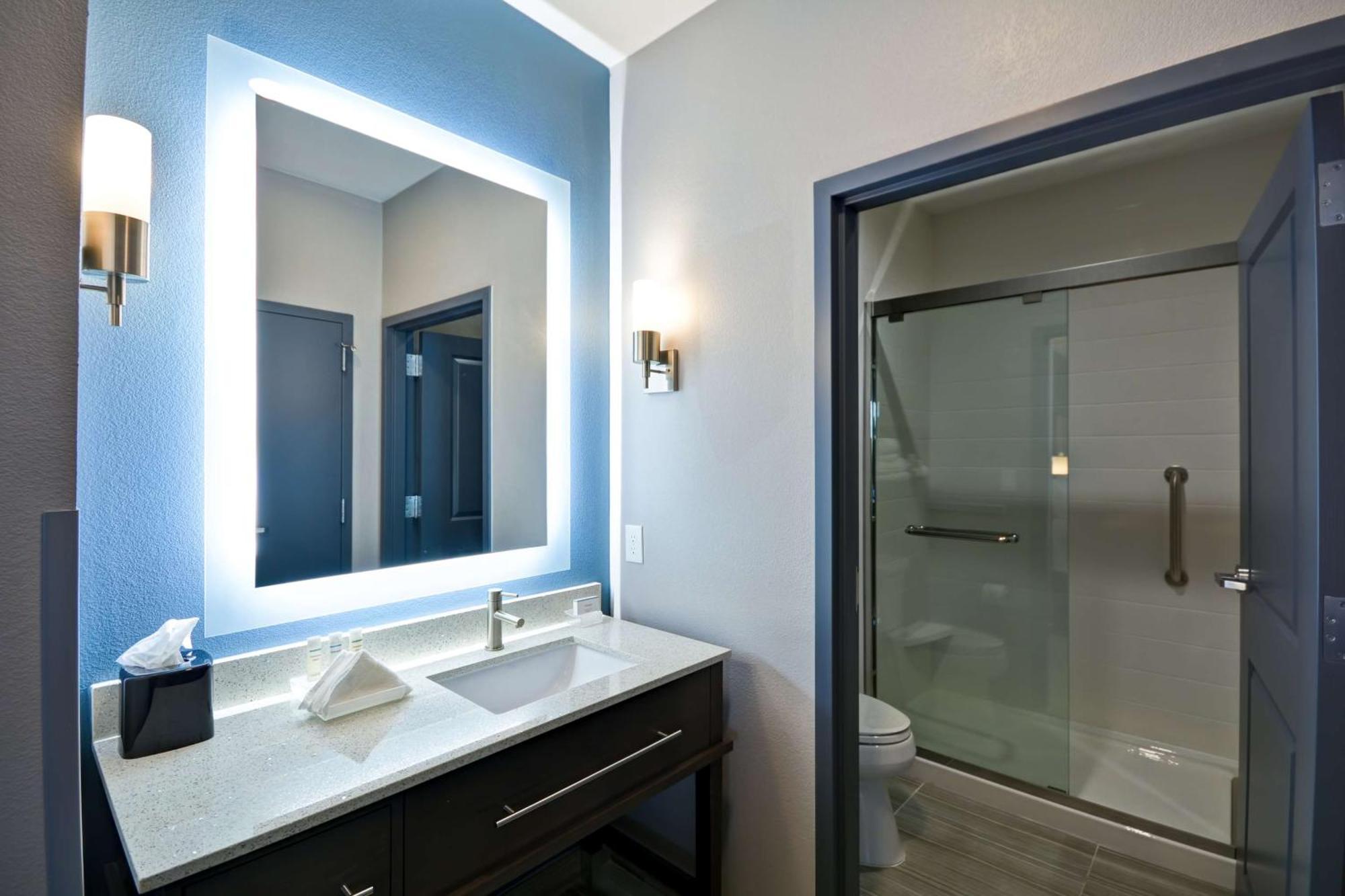 Homewood Suites By Hilton Конро Экстерьер фото
